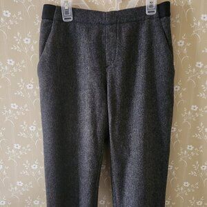 Uniqlo Women Winter Pants, Size XS, Excelent condition